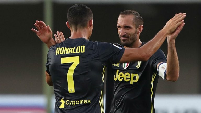 Golden Foot Award: Chiellini et Ronaldo candidats !
