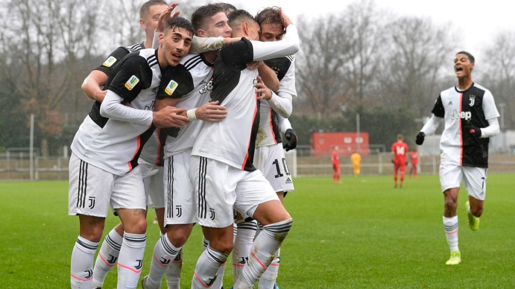 Juventus Under 19 à Leverkusen