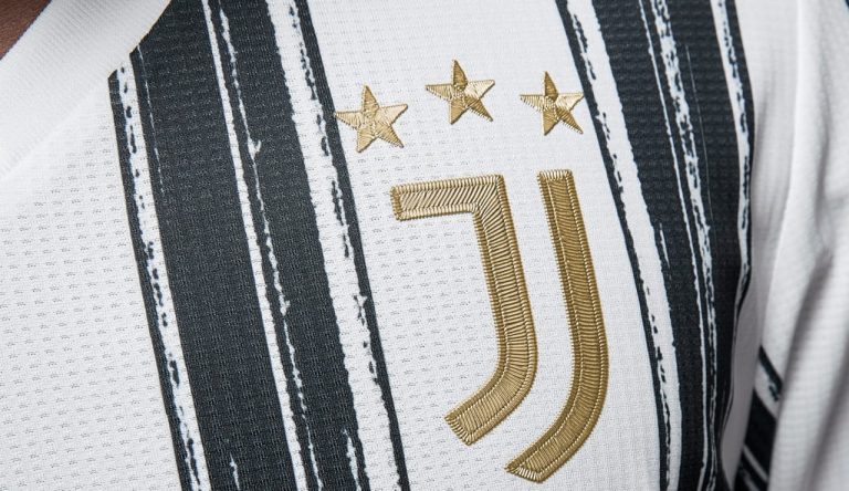 La Juventus dévoile son maillot Home 2020-2021
