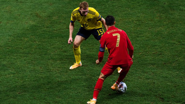 Ronaldo Kulusevski Suède Portugal 08/09/2020