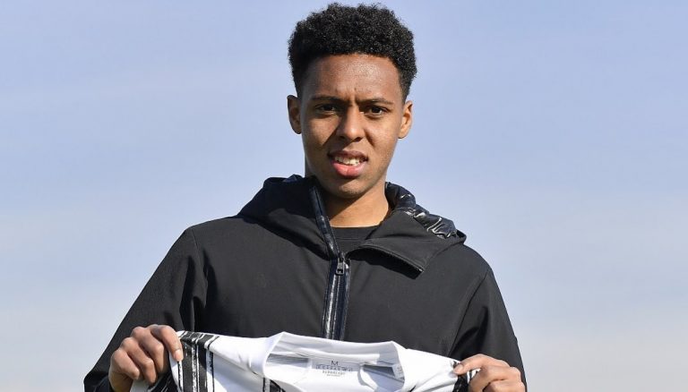 Marley Aké