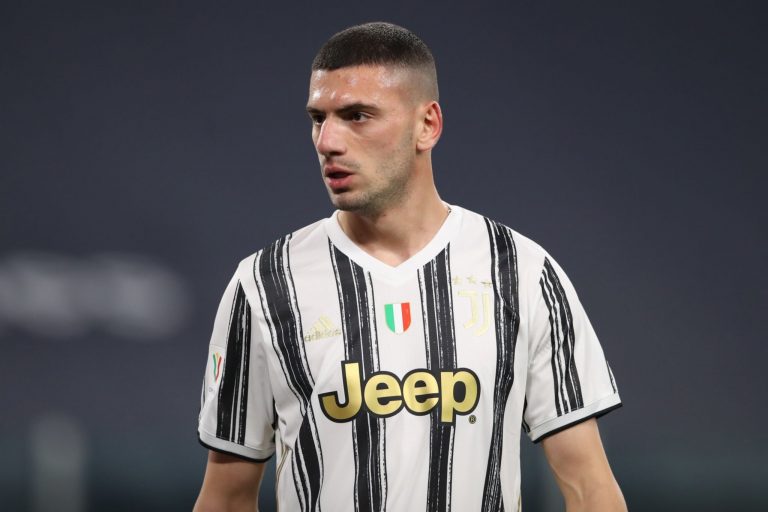 Un échange Demiral – Dzeko ? Est-ce la bonne stratégie pour la Juventus ?