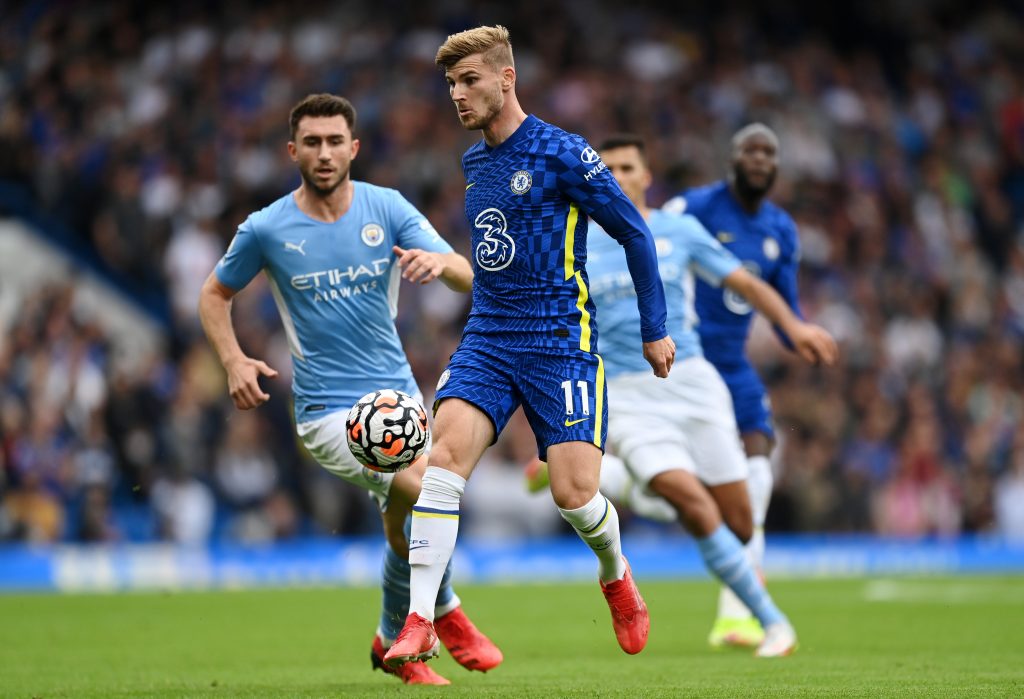 Vlahovic et Lucca toujours dans le viseur, mais la Juventus a même une autre alternative en Angleterre