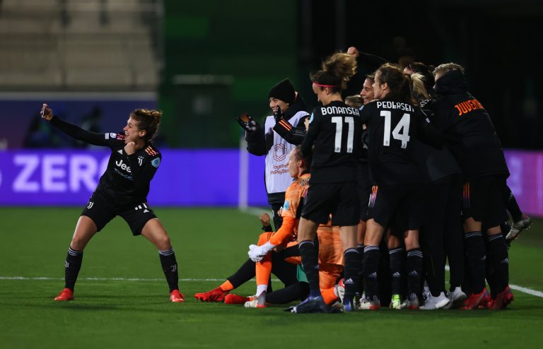 L&rsquo;équipe féminine s&rsquo;impose en Allemagne en Champions League