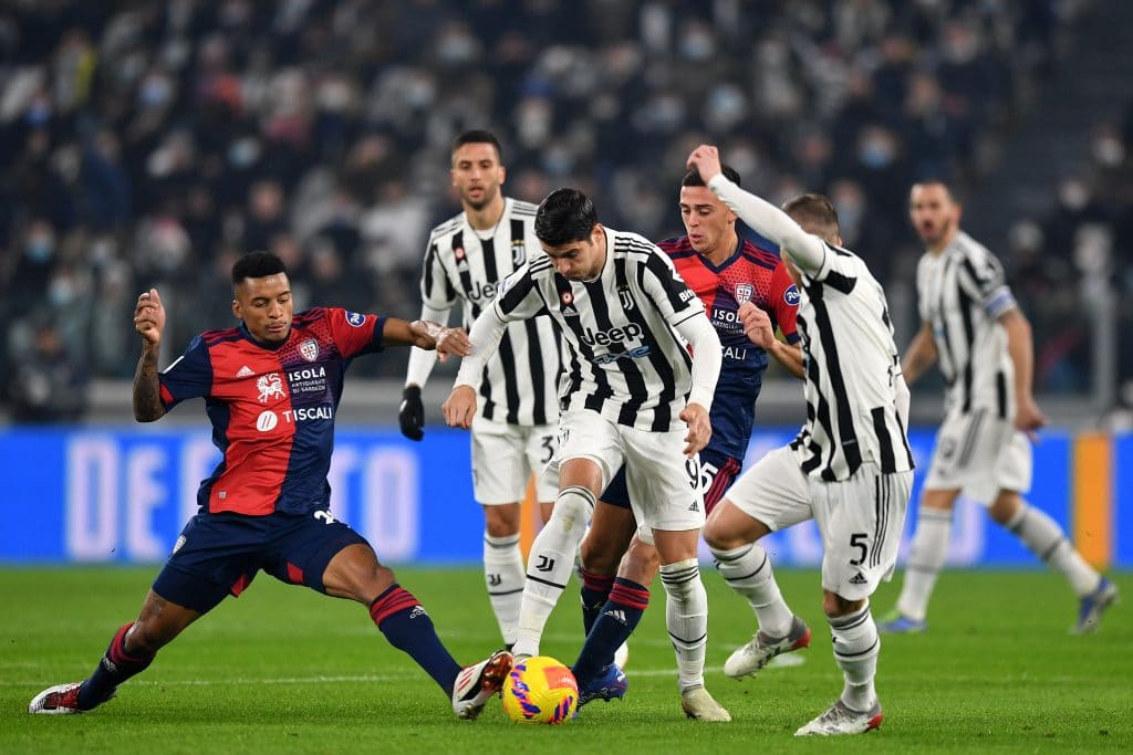 La Juventus dispose de Cagliari à la maison et termine l&rsquo;année à la cinquième place du championnat