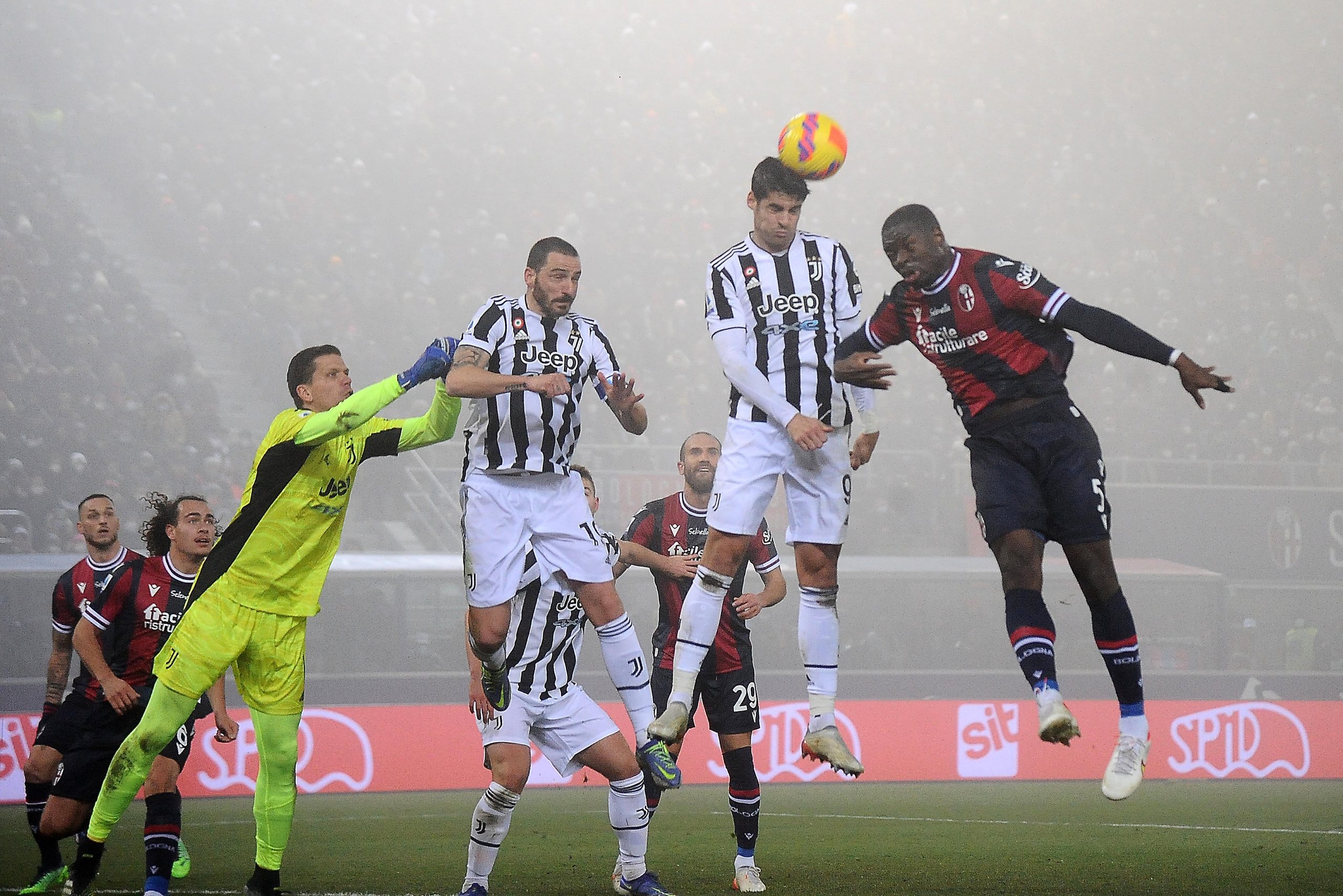 Bernardeschi encore passeur décisif, Kean décevant… : les tops/flops de  Bologna-Juventus | Juventus-fr.comJuventus-fr.com