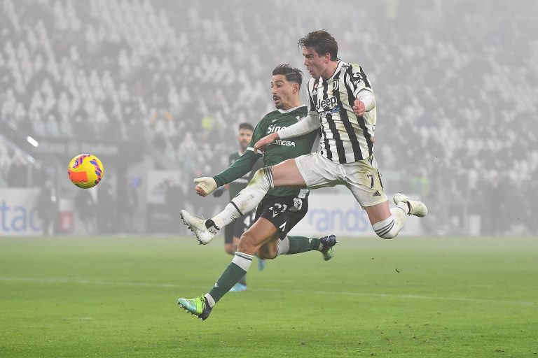 Vlahovic et Zakaria commencent bien, un nouveau Danilo est arrivé… Les tops et flops de ce Juventus – Hellas Vérone