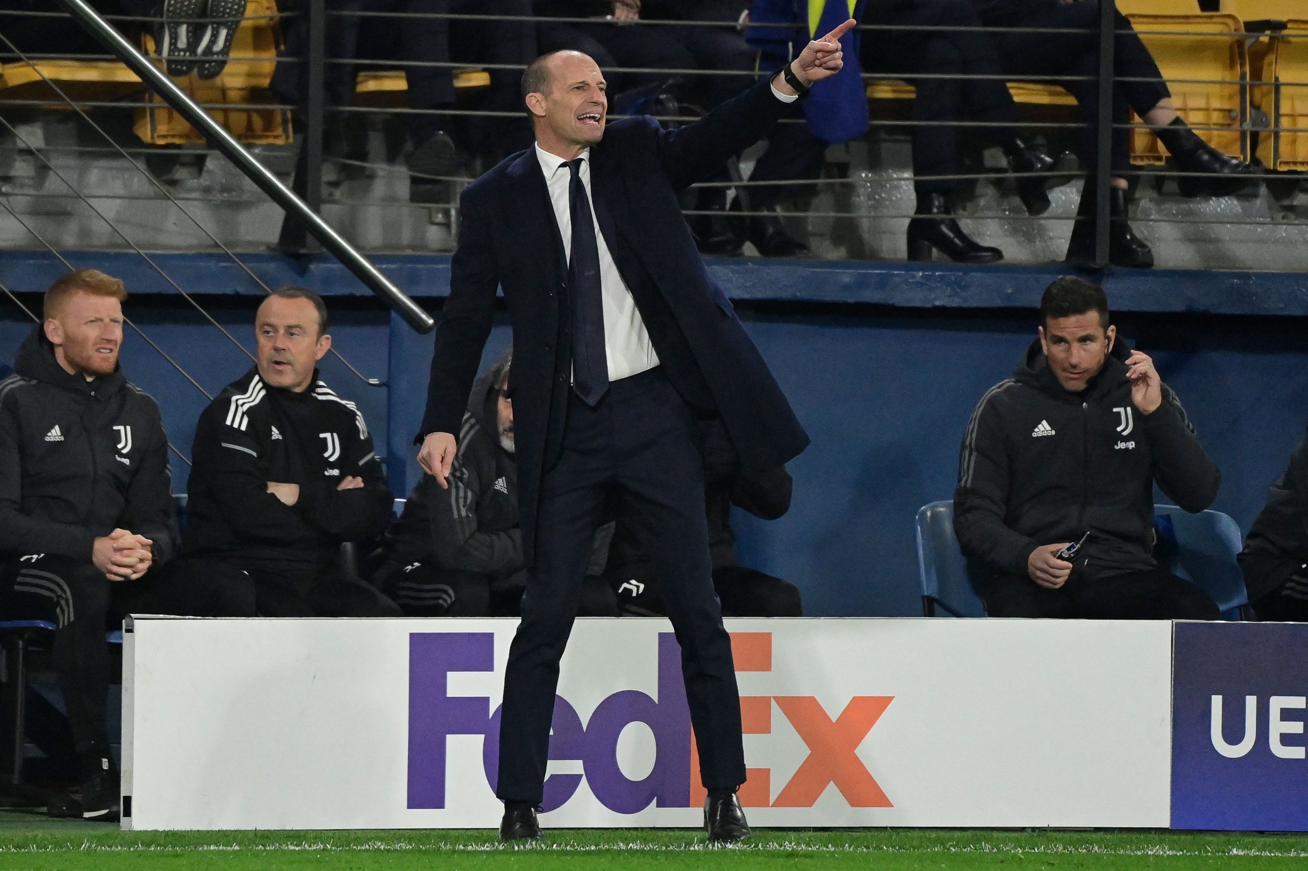 Juventus' Italian coach Massimiliano Allegri gestures during the UEFA Champions League football match between Villarreal and Juventus at La Ceramica stadium in Vila-real on February 22, 2022. (Photo by JAVIER SORIANO / AFP) (Photo by JAVIER SORIANO/AFP via Getty Images)
