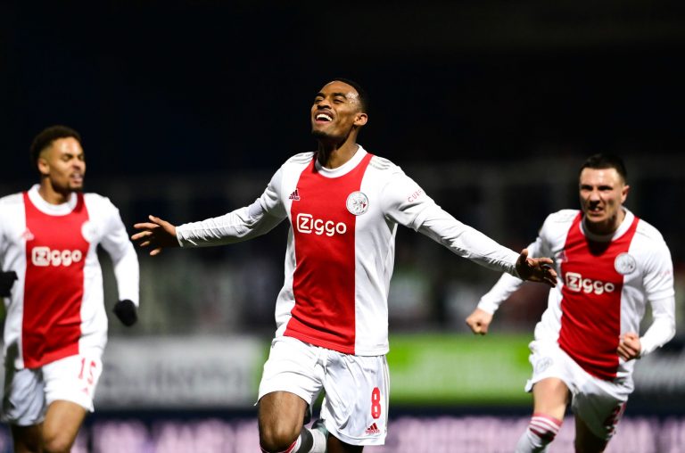 L&rsquo;Ajax Amsterdam réclame plus de 30 millions d&rsquo;euros pour vendre Ryan Gravenberch cet été