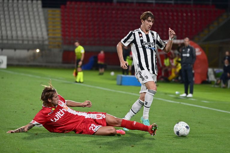 La Juventus croit beaucoup en Fabio Miretti selon son père