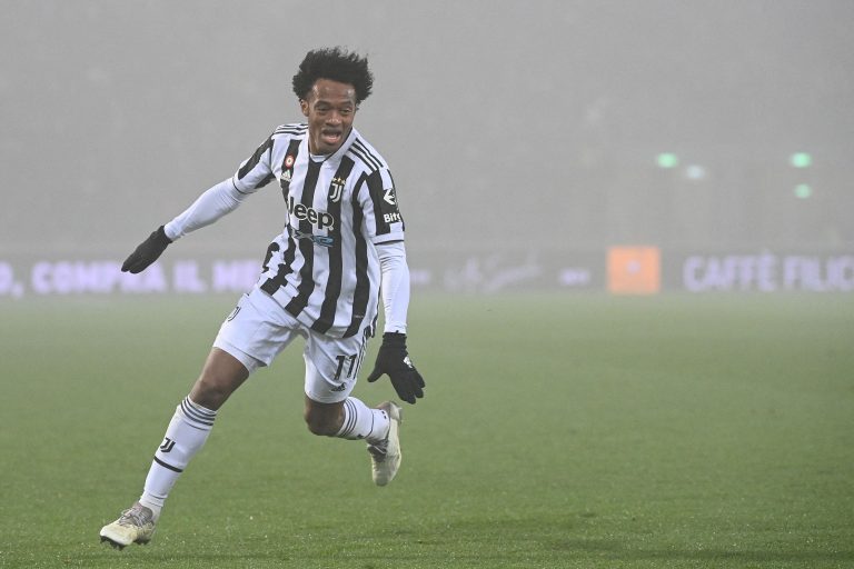 Juan Cuadrado confirme qu&rsquo;il négocie avec la Juventus pour prolonger son contrat
