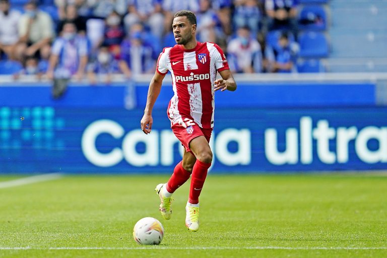 Quel latéral gauche pour la Juventus cet été ?