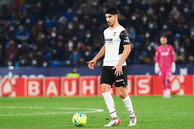 La Juventus prospecte à Valence pour renforcer son entrejeu