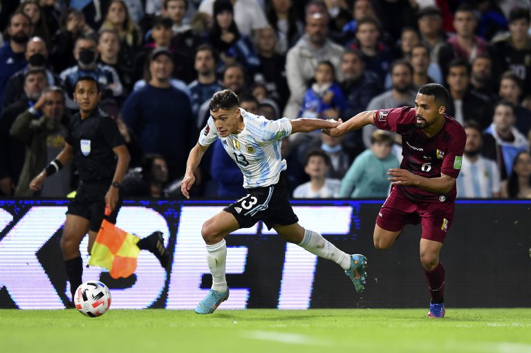 Nahuel Molina s&rsquo;exprime concernant l&rsquo;intérêt de la Juventus