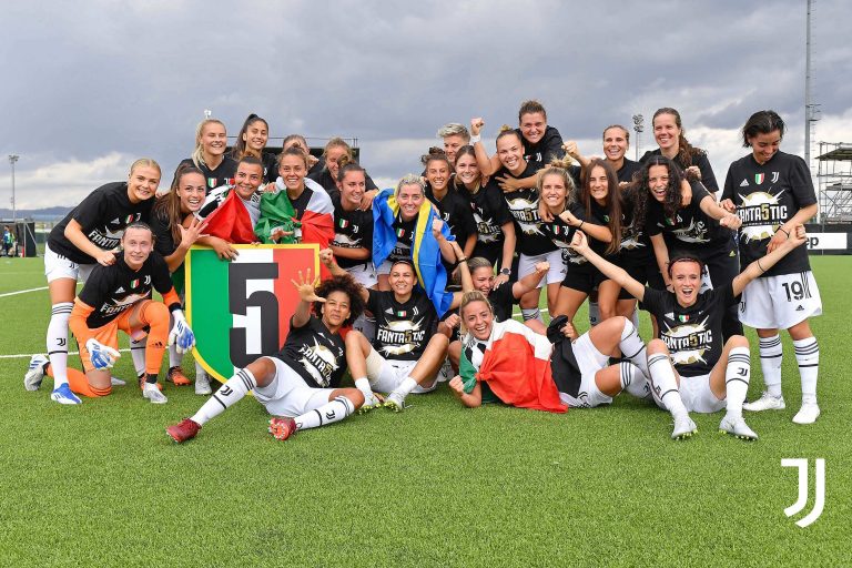 L&rsquo;équipe féminine championne d&rsquo;Italie