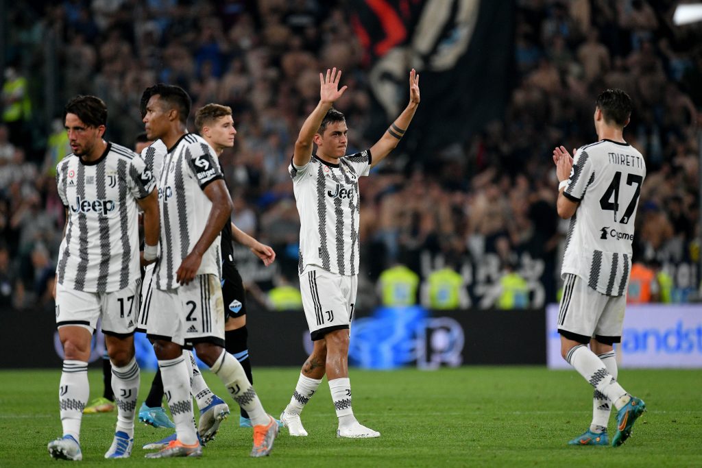 Juventus - Lazio : Chiellini et Dybala terminent en trombe, Cuadrado et Sandro à l'envers... Les tops et flops