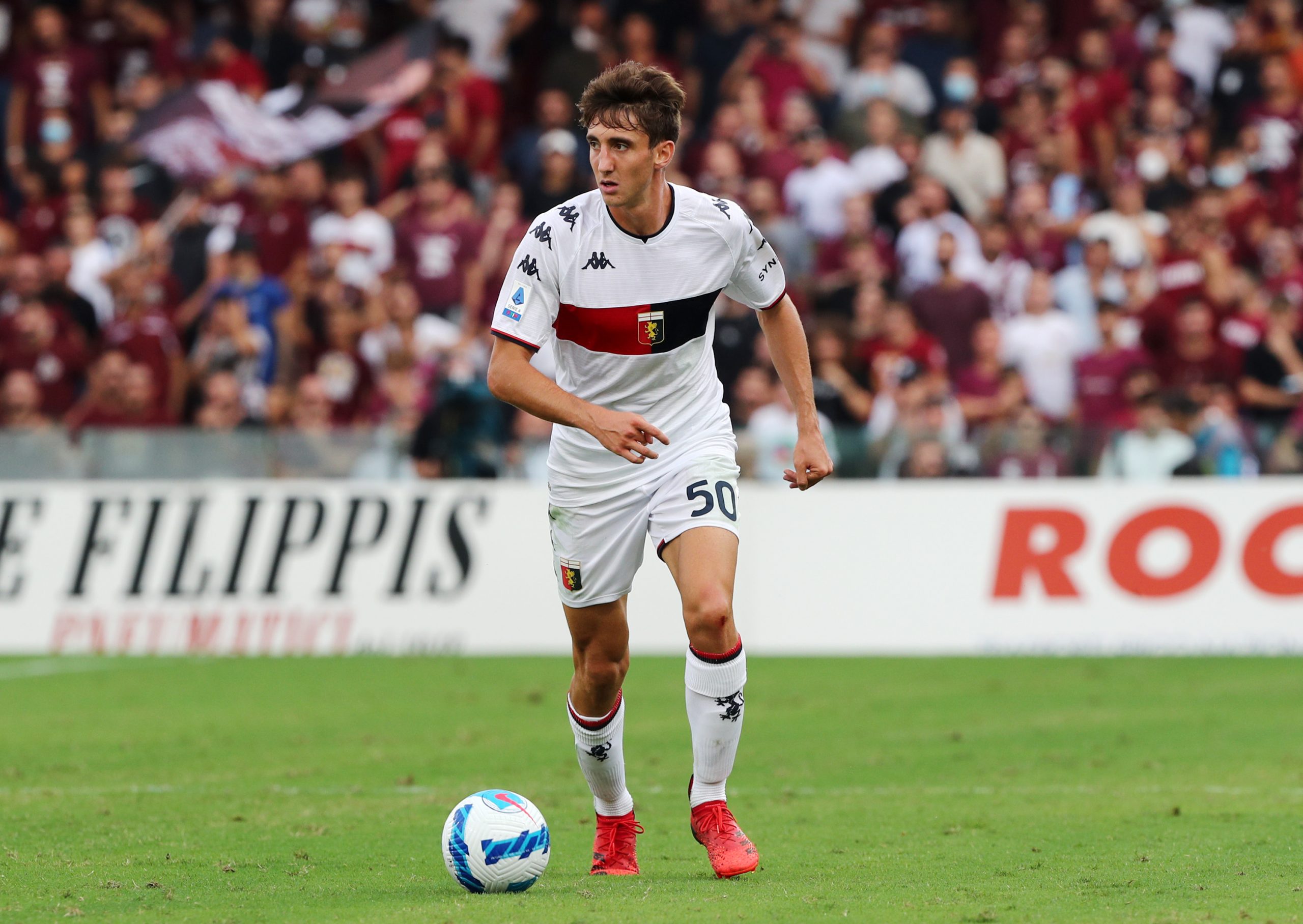 SALERNO, ITALY - OCTOBER 02: Andrea Cambiaso of Genoa CFC during the Serie A match between US Salernitana v Genoa CFC at Stadio Arechi on October 2, 2021 in Salerno, Italy. (Photo by Francesco Pecoraro/Getty Images)