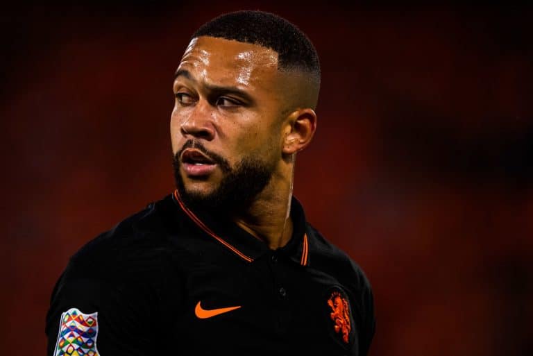 La Juventus va faire une ultime tentative pour Memphis Depay, sinon le choix se portera sur Milik