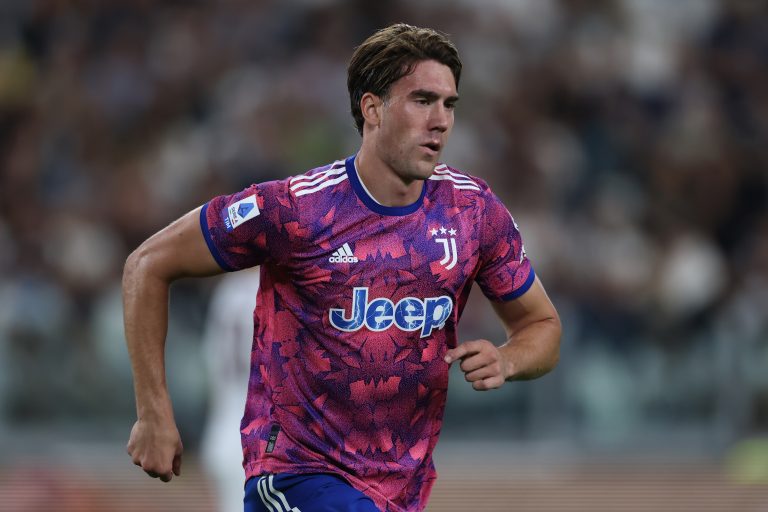 Cet ancien joueur de Benfica donne son avis sur Dusan Vlahovic