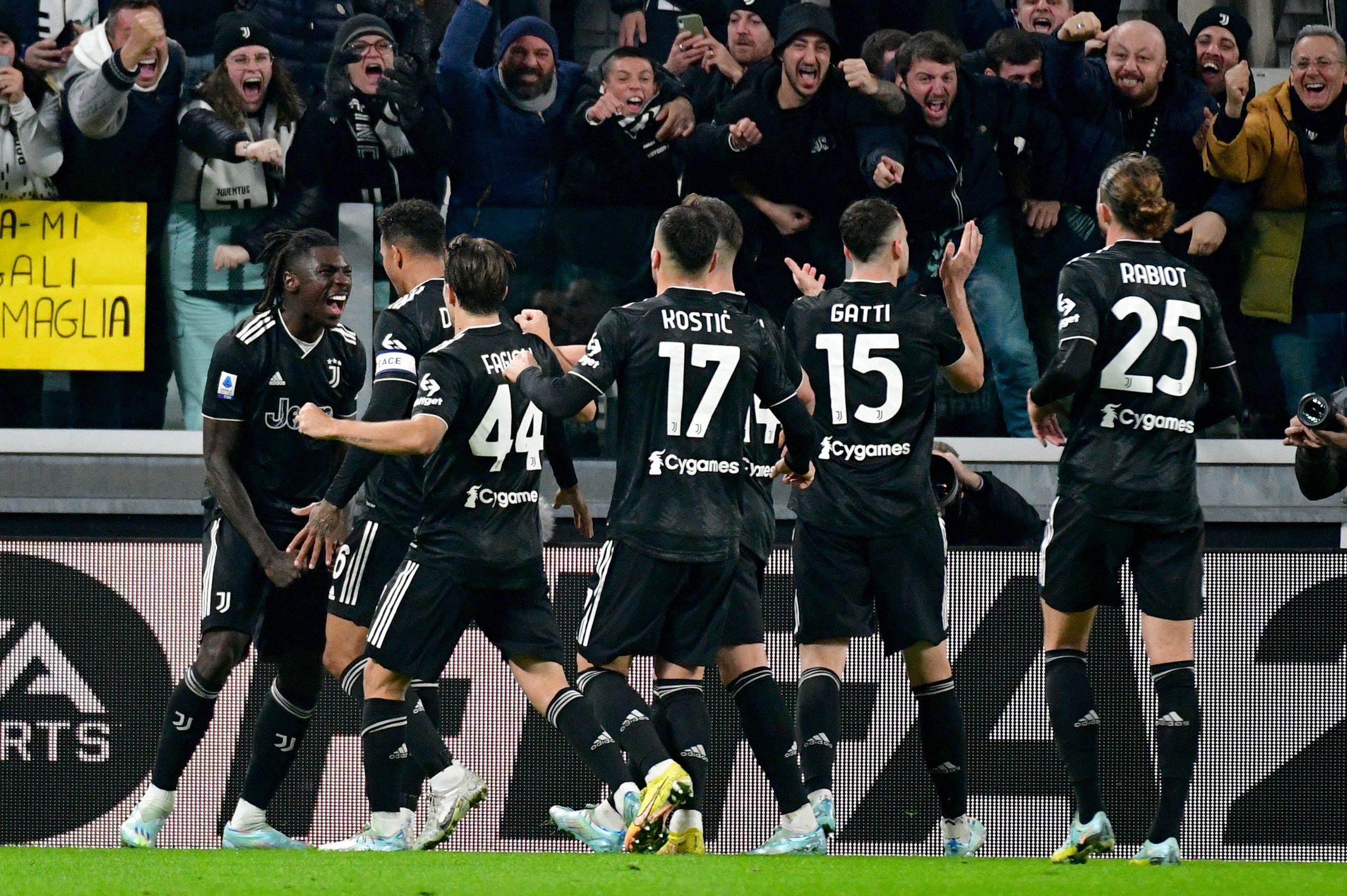 TURIN, ITALY - NOVEMBER 13: Bioty Kean of Juventus celebrates a opening goal with his teama mtes during the Serie A match between Juventus and SS Lazio at Allianz stadium on November 13, 2022 in Turin, Italy. (Photo by Marco Rosi - SS Lazio/Getty Images)
