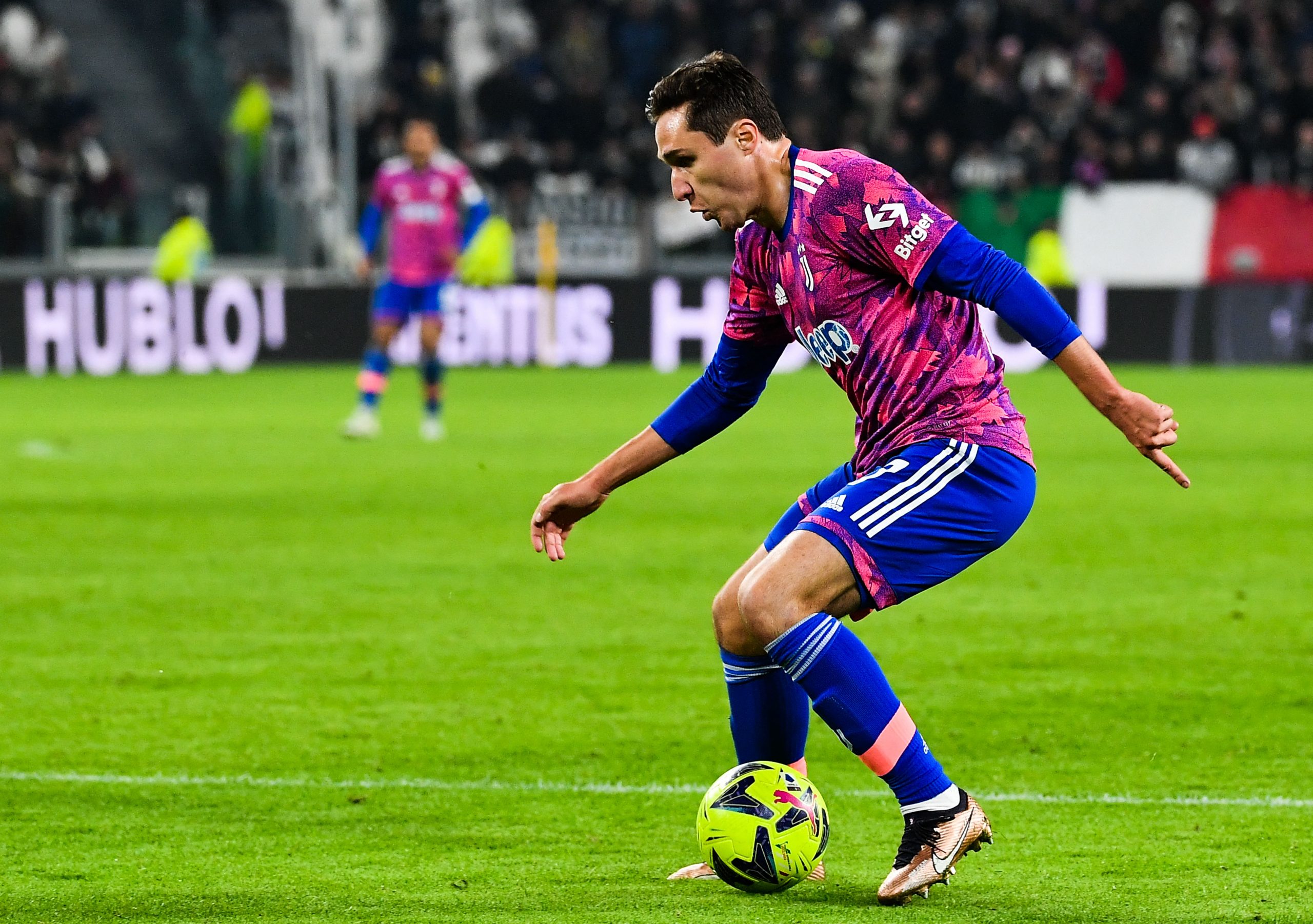 Juventus' Italian forward Federico Chiesa controls the ball during the Italian Serie A footbal match between Juventus and Udinese on January 7, 2022 at the Juventus stadium in Turin. (Photo by Isabella BONOTTO / AFP) (Photo by ISABELLA BONOTTO/AFP via Getty Images)