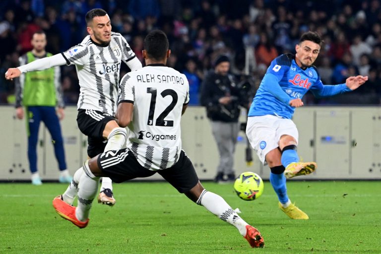 Napoli – Juventus : Les tops et les flops de cette triste défaite