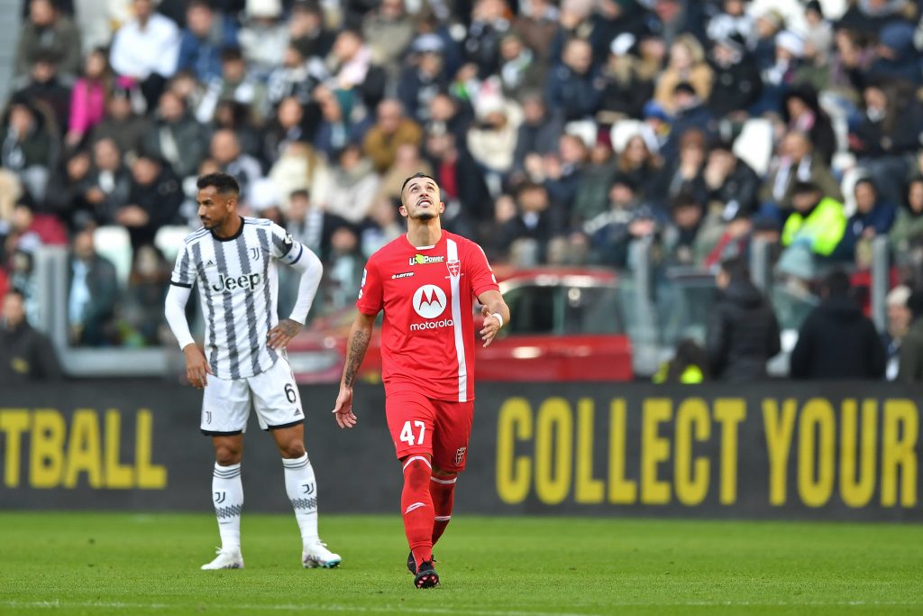 Juventus – Monza : Une Vieille Dame et son capitaine Danilo totalement à l&rsquo;envers… Les tops et flops