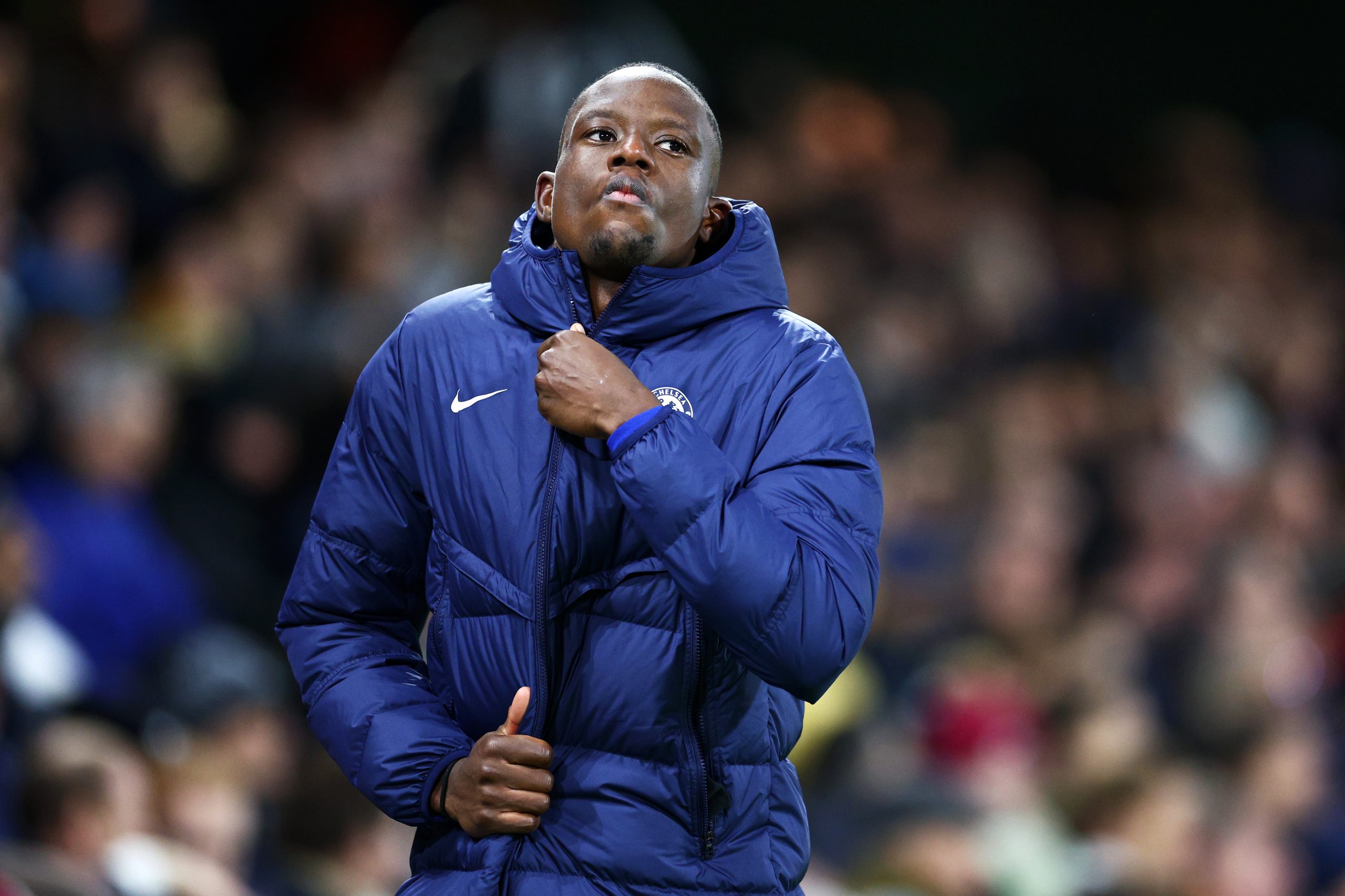 LONDON, ENGLAND - JANUARY 12: Denis Zakaria of Chelsea looks on as he is substituted off following an injury during the Premier League match between Fulham FC and Chelsea FC at Craven Cottage on January 12, 2023 in London, England. (Photo by Clive Rose/Getty Images)