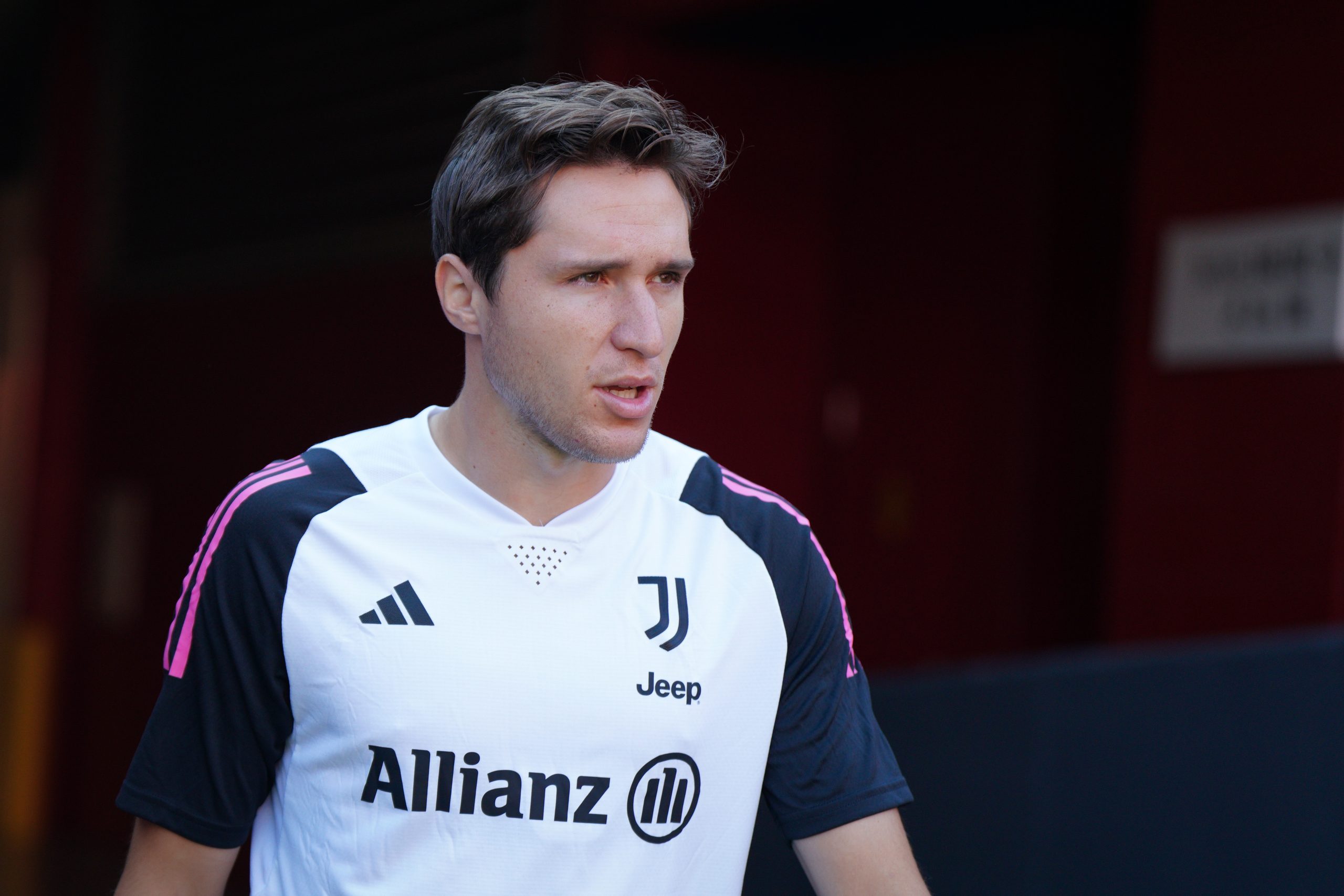 SANTA CLARA, CALIFORNIA - JULY 22: Federico Chiesa of Juventus walks to the pitch for a training session after the planned friendly against Barcelona was cancelled, at Levi's Stadium on July 22, 2023 in Santa Clara, California. (Photo by Loren Elliott/Getty Images)