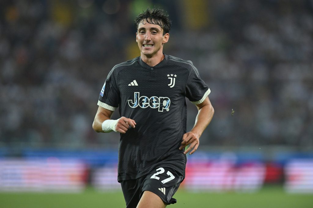 Andrea Cambiaso pourrait être titulaire à droite face à la Lazio pour palier aux absences des Américains