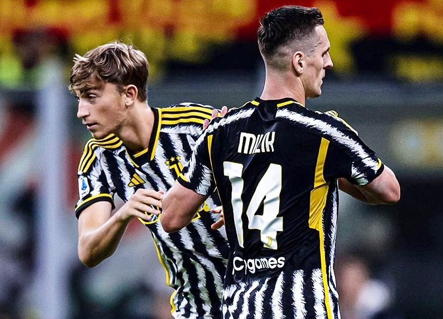 Le père de Dean Huijsen revient sur les grands débuts de son fils en Serie A avec la Juventus