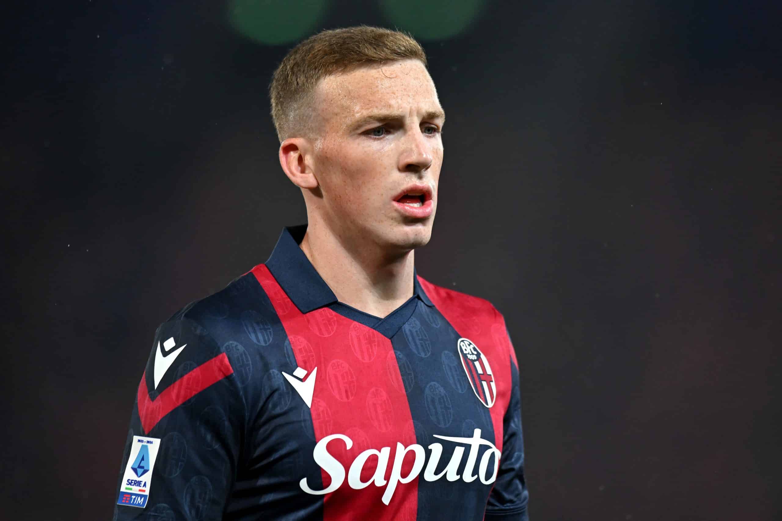 BOLOGNA, ITALY - NOVEMBER 27: Lewis Ferguson of Bologna FC looks on during the Serie A TIM match between Bologna FC and Torino FC at Stadio Renato Dall'Ara on November 27, 2023 in Bologna, Italy. (Photo by Alessandro Sabattini/Getty Images)
