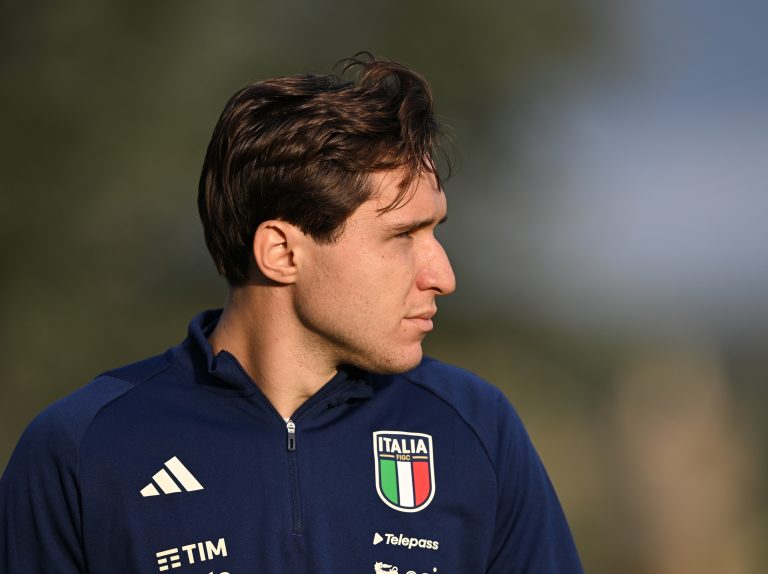 Federico Chiesa est positif pour les matchs cruciaux de l&rsquo;Italie