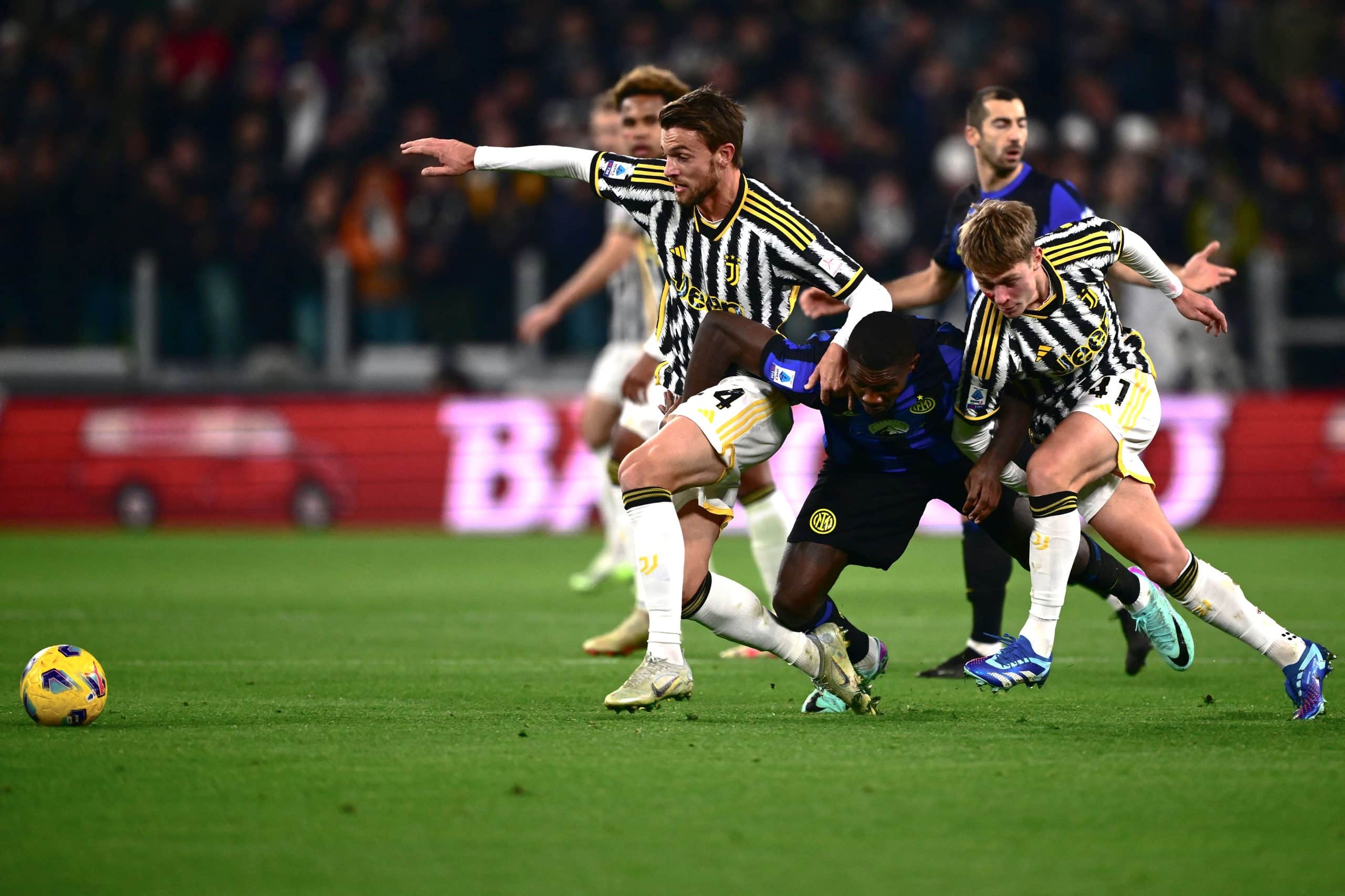 L’agent de Daniele Rugani confirme que la Juventus souhaite le prolonger