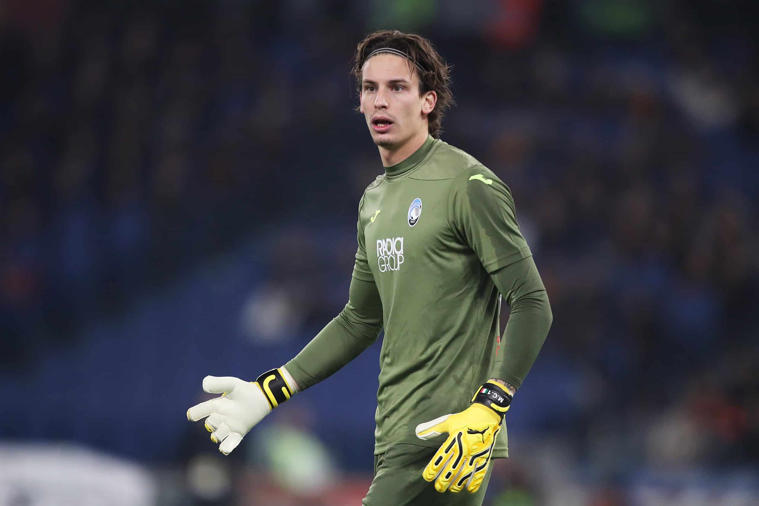 ROME, ITALY - JANUARY 07: Marco Carnesecchi of Atalanta BC looks on during the Serie A TIM match between AS Roma and Atalanta BC at Stadio Olimpico on January 07, 2024 in Rome, Italy. (Photo by Paolo Bruno/Getty Images)