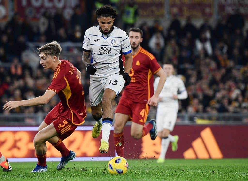 Le père de Dean Huijsen fait le point sur le prêt à la Roma et le retour à la Juventus