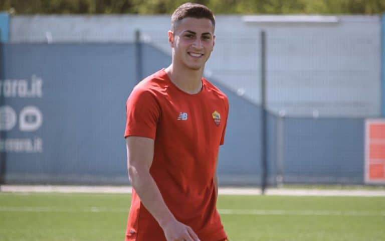 La Juventus va récupérer un jeune de l&rsquo;AS Roma avec le prêt de Dean Huijsen