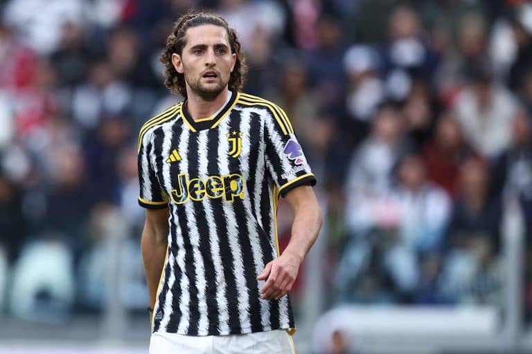 Les discussions avec le clan Adrien Rabiot continuent…