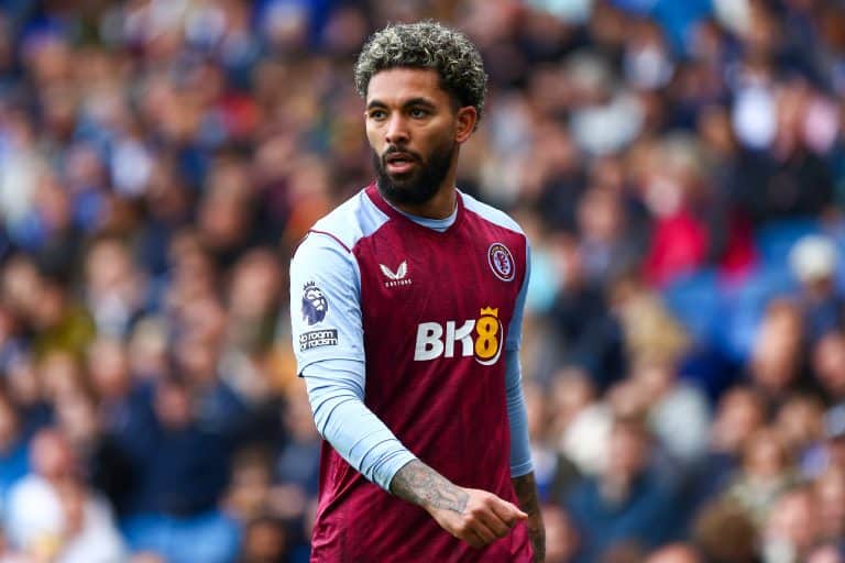 Douglas Luiz va passer ses visites médicales aux États-Unis pendant la Copa América