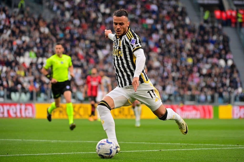 Cette équipe aimerait signer Filip Kostic