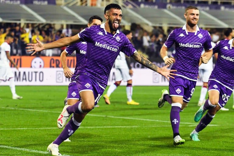 Une grosse concurrence pour faire venir Nico Gonzalez au milieu de terrain