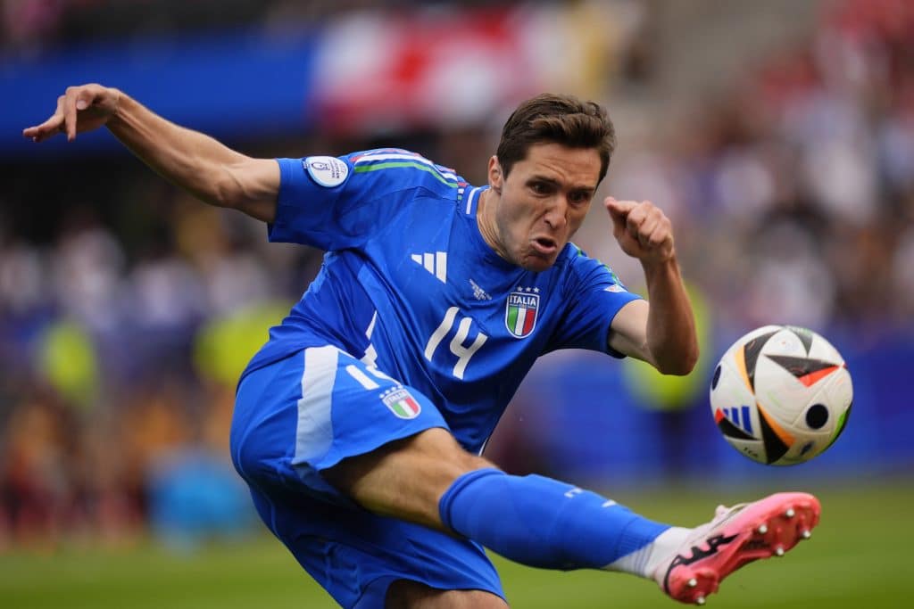 Des discussions ont eu lieu entre Federico Chiesa et Thiago Motta