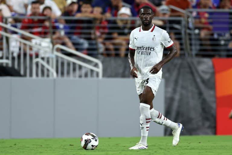 L&rsquo;option Fikayo Tomori toujours envisagée pour la défense