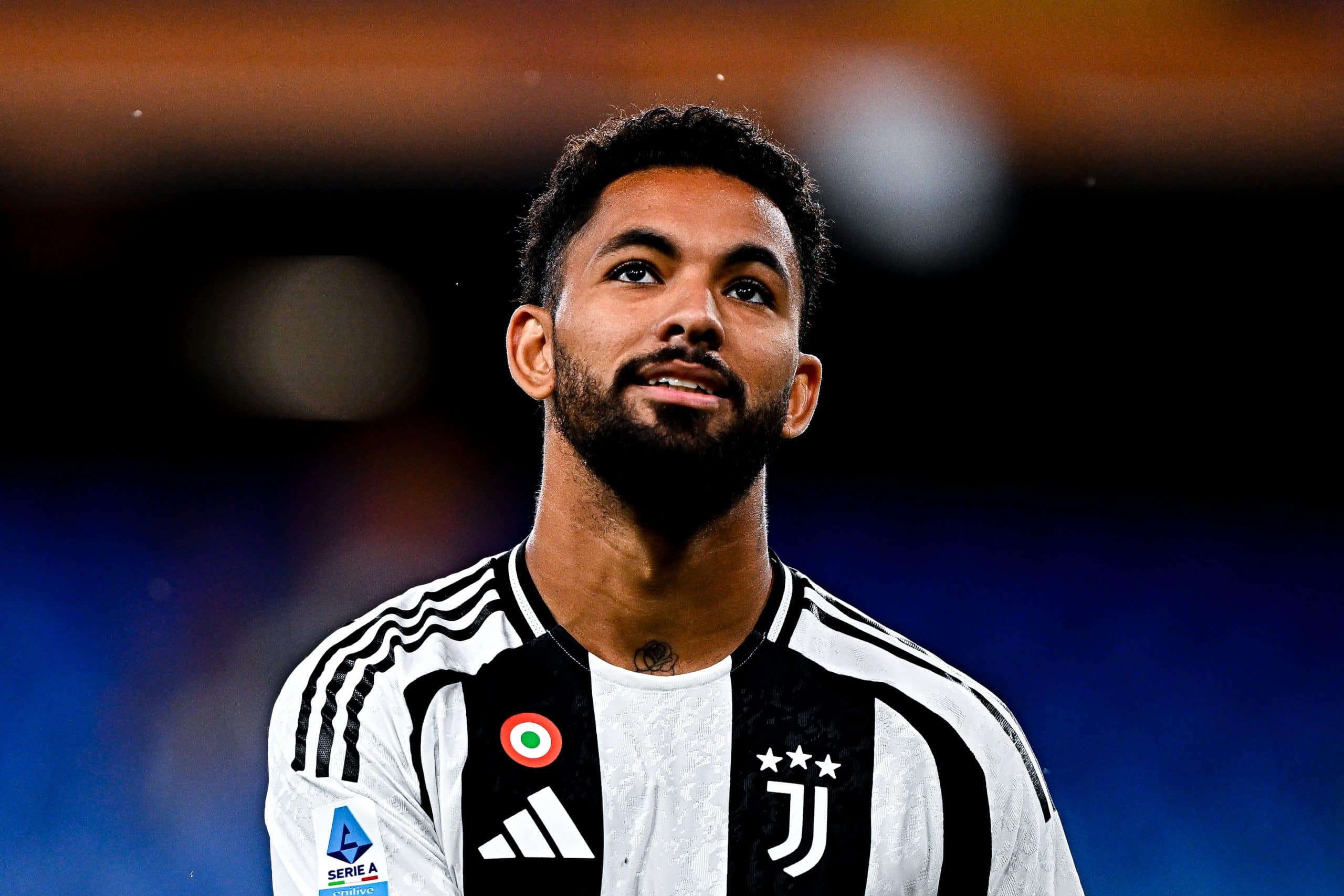 GENOA, ITALY - SEPTEMBER 28: Douglas Luiz of Juventus looks on during the Serie A match between Genoa and Juventus at Stadio Luigi Ferraris on September 28, 2024 in Genoa, Italy. (Photo by Simone Arveda/Getty Images)