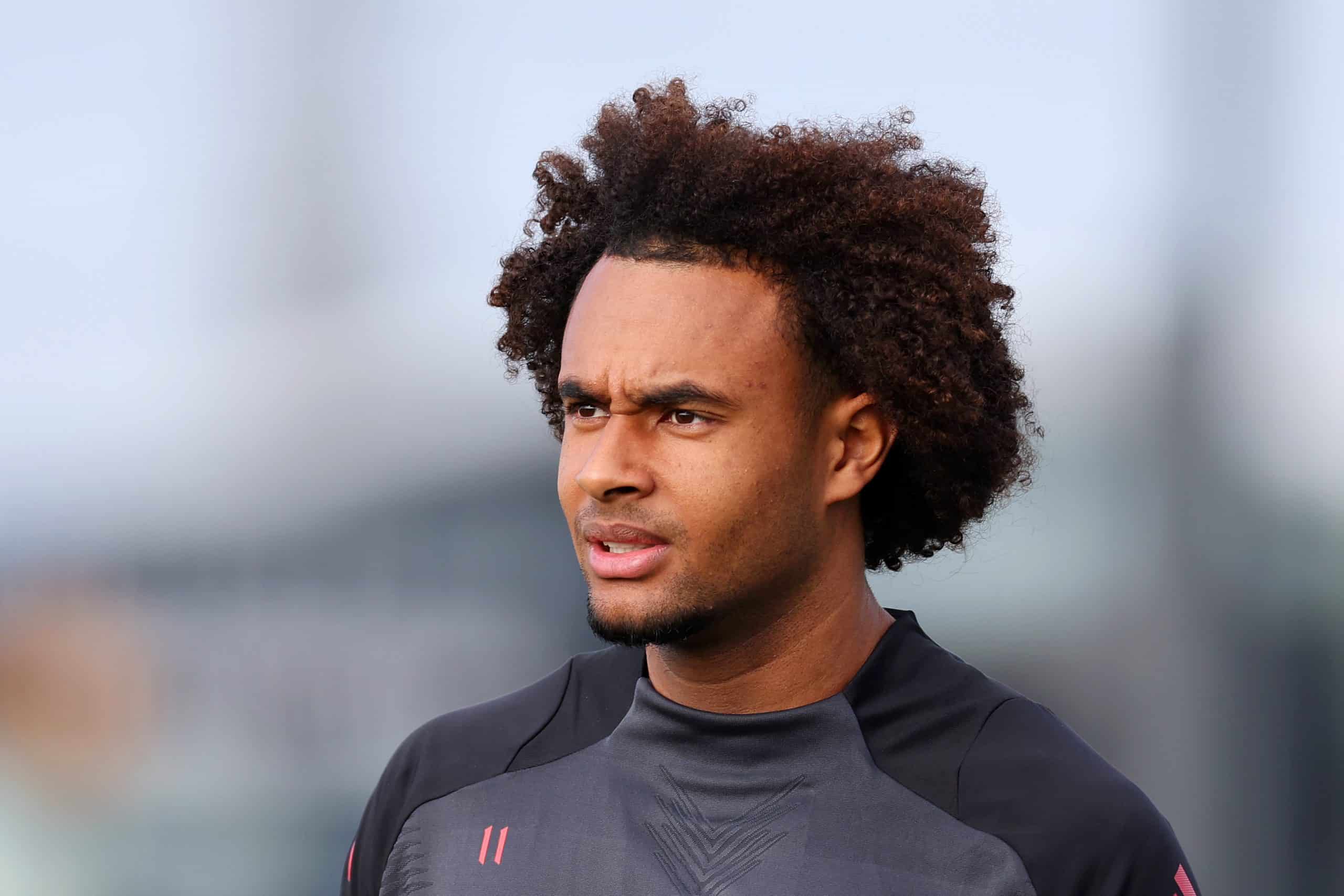 MANCHESTER, ENGLAND - OCTOBER 23: Joshua Zirkzee of Manchester United looks on during the UEFA Europa League 2024/25 League Phase MD3 training session at Carrington Training Ground on October 23, 2024 in Manchester, England. (Photo by Alex Livesey/Getty Images)