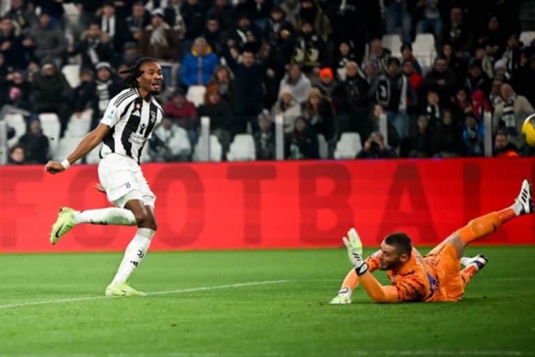 La Juventus se fait avoir en fin de match contre la Fiorentina…