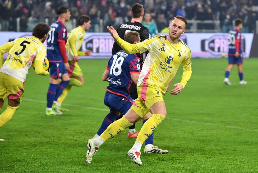 La Juventus arrache le nul contre Bologna mais perd encore du terrain sur le podium