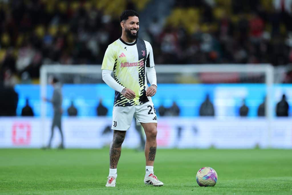 Douglas Luiz serait ok pour retourner en Premier League