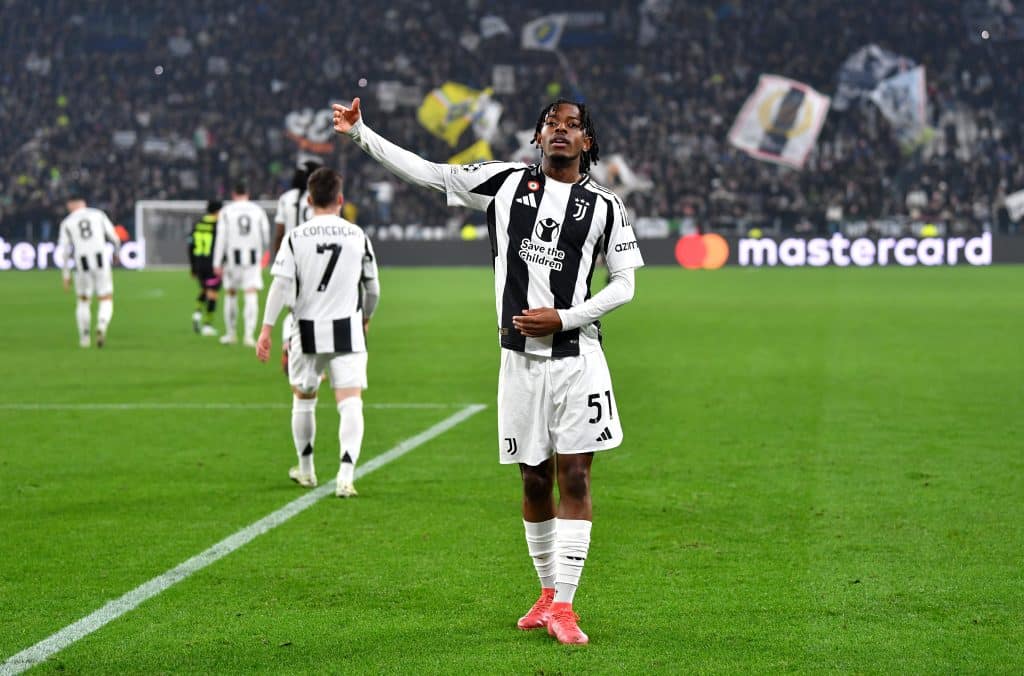 Juventus – PSV : Mbangula sauve l&rsquo;équipe, McKennie sort la baguette magique, Locatelli passe au travers… Les tops et flops
