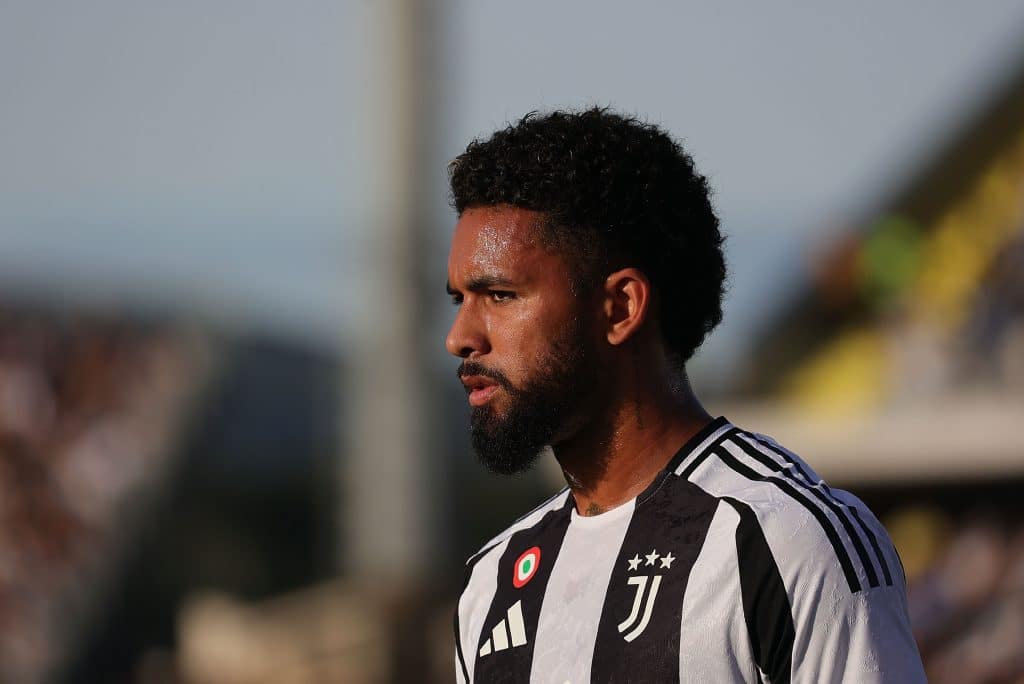 Douglas Luiz est de nouveau blessé…